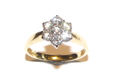 18ct yellow and white gold 7 stone diamond ring