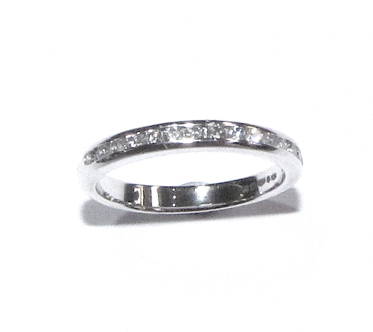 Platinum Diamond Ring