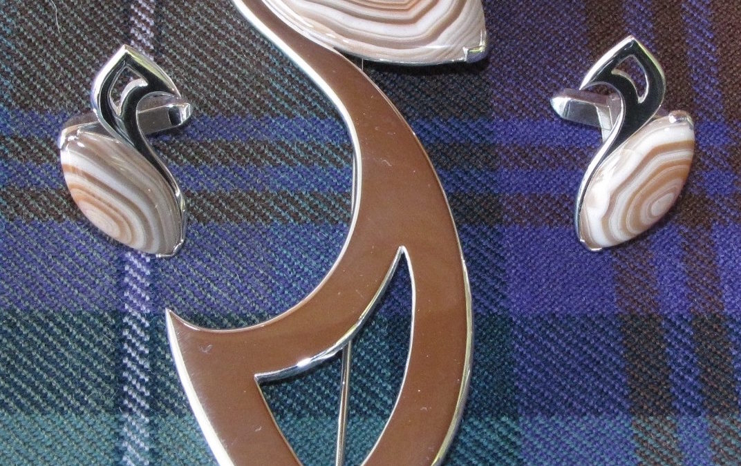 Banded agate kiltpin and cufflinks