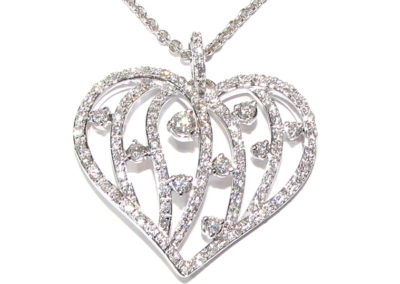 18ct white gold diamond heart pendant and chain