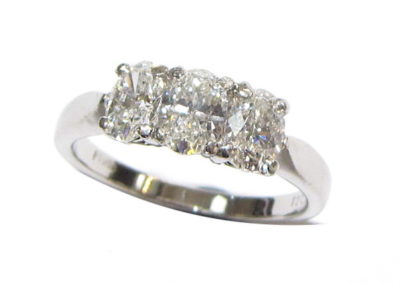 Platinum 3 stone diamond ring