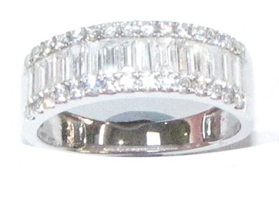 18ct White Gold Diamond Ring