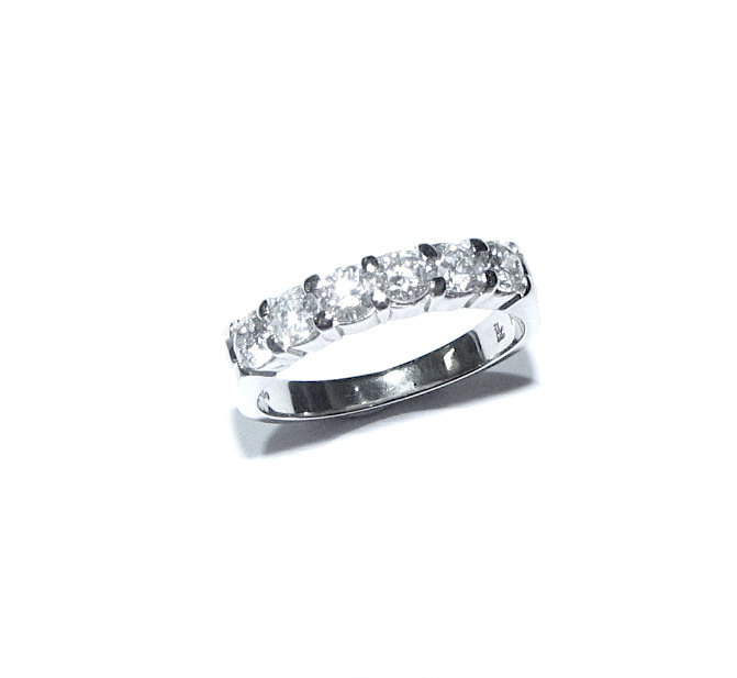 14ct White Gold Diamond Ring