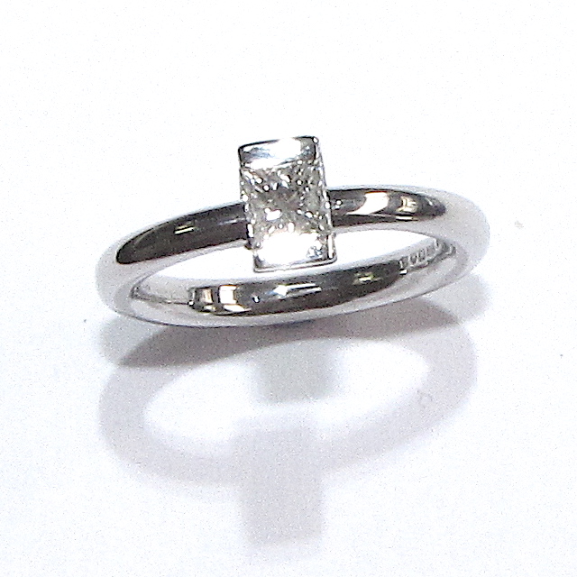 Platinum Princess Cut Diamond Ring