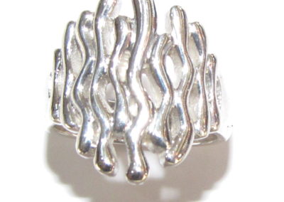silver wavy ring