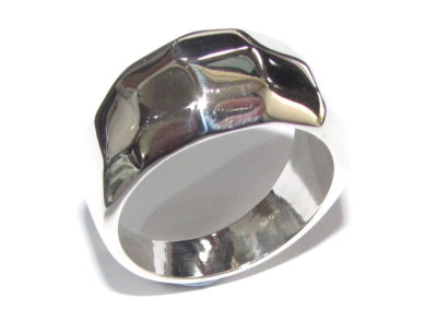 silver hammered domed ring