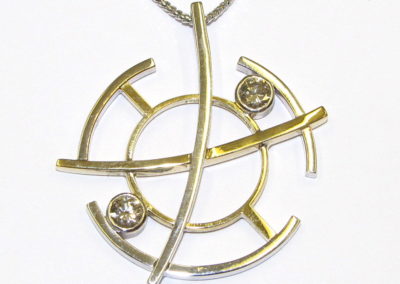 circles and lines pendant