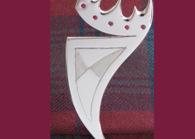 University kilt pin