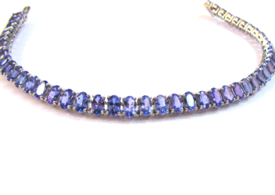 14ct white gold tanzanite line bracelet