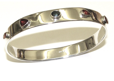 silver gemstone bangle