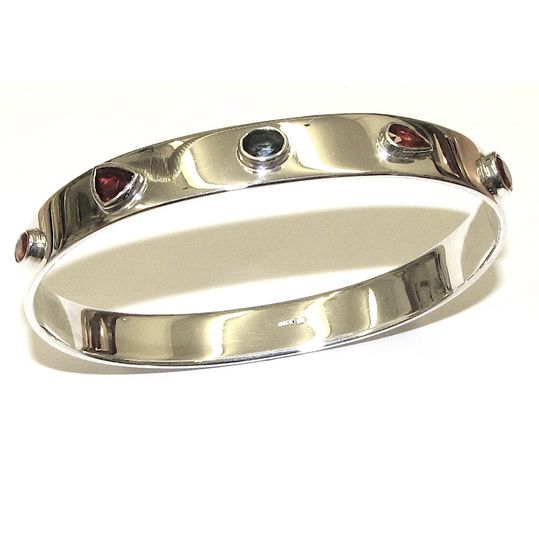 silver gemstone bangle