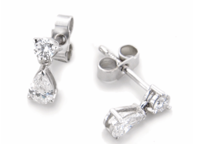 18ct white gold diamond drop earrings